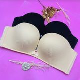  Áo Quây Xẻ Ngực Cô Dâu 