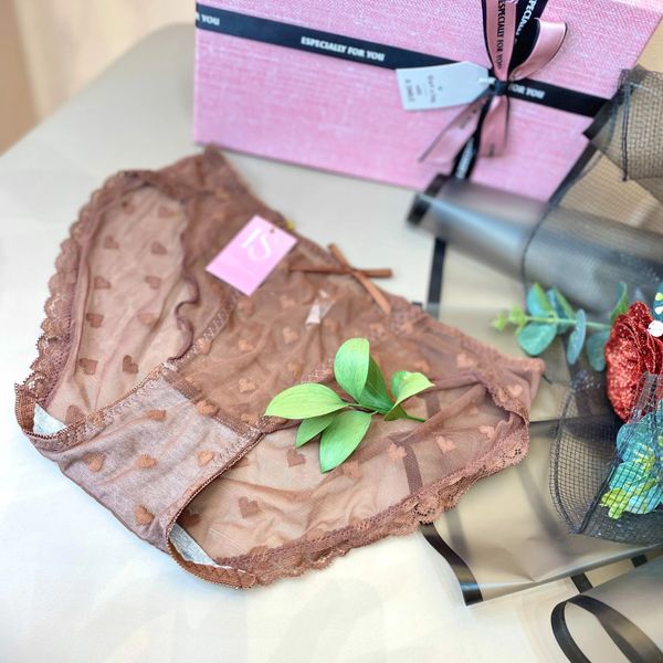 Quần lót ren tim nơ LS144