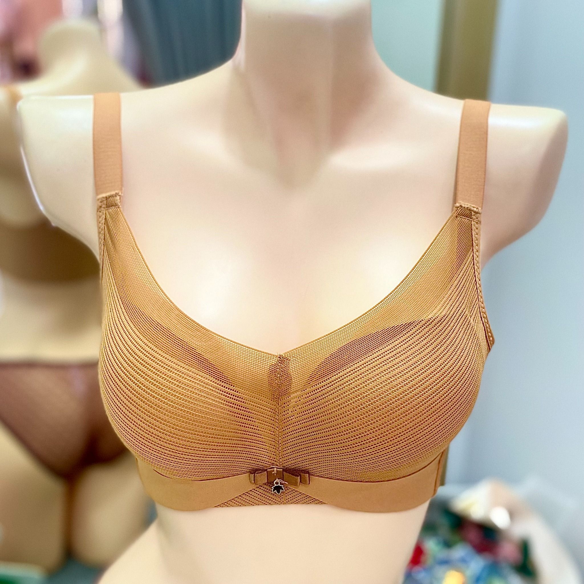  Áo Ngực Không Gọng Che Mỡ Lưng 199 