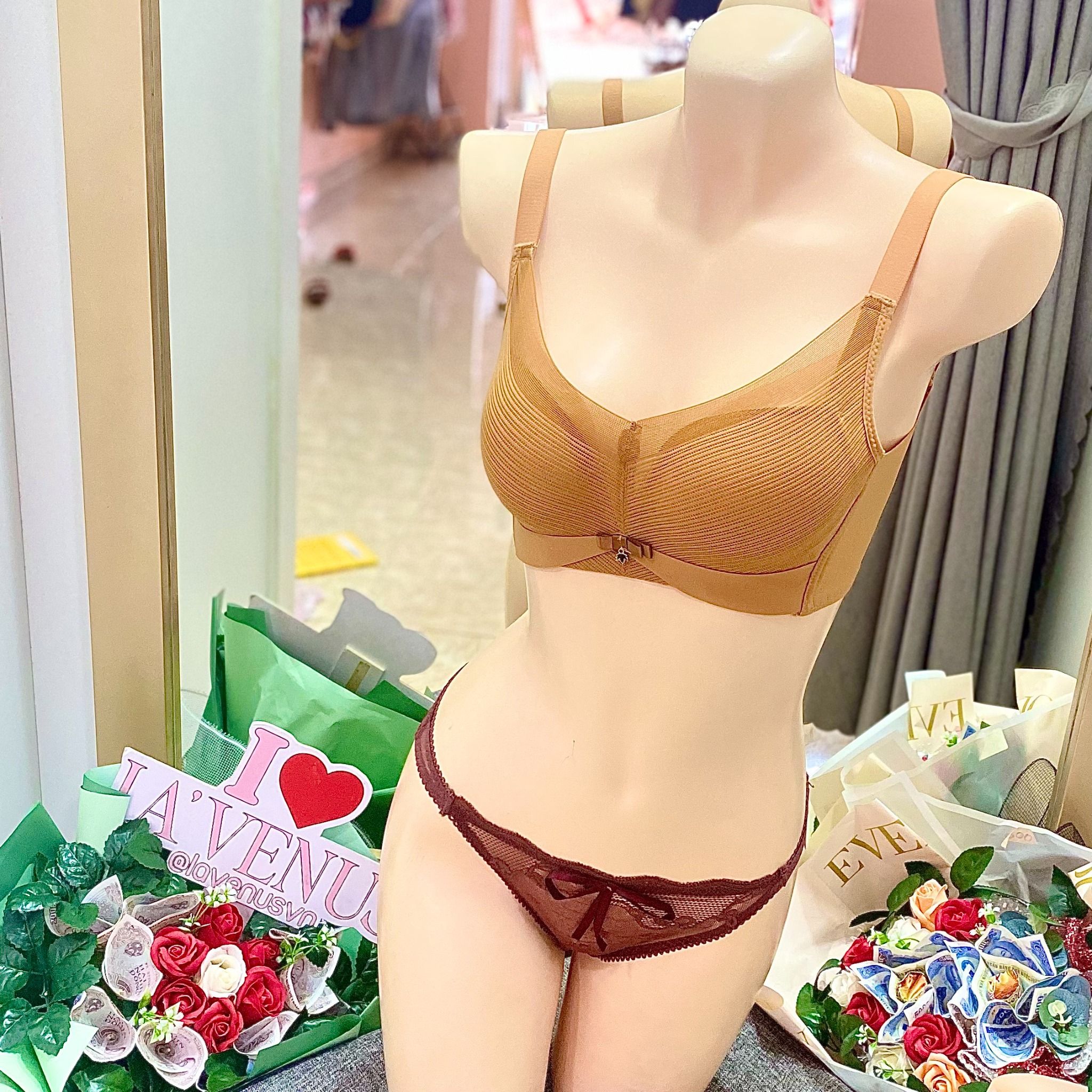  Áo Ngực Không Gọng Che Mỡ Lưng 199 