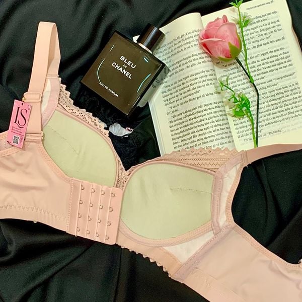  Áo Ngực Không Gọng Đệm Vừa 4 Nấc Cài 3035 