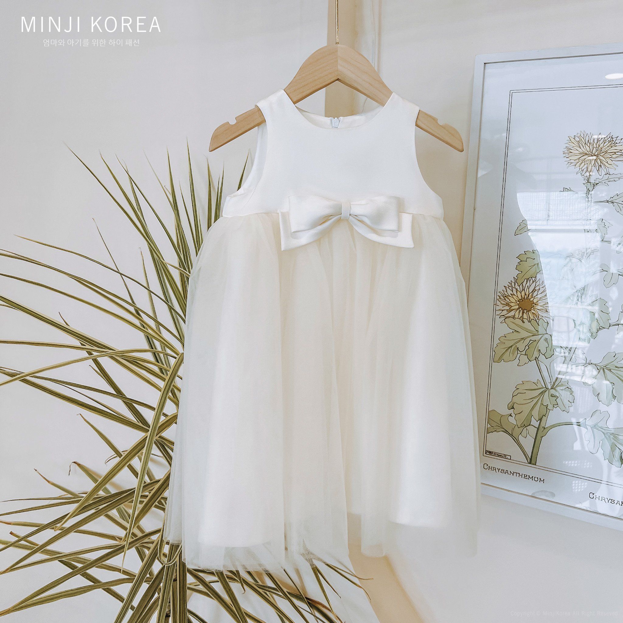  Elenna Dress | Thiết kế không thể thiếu trong tủ đồ của những công chúa nhỏ 