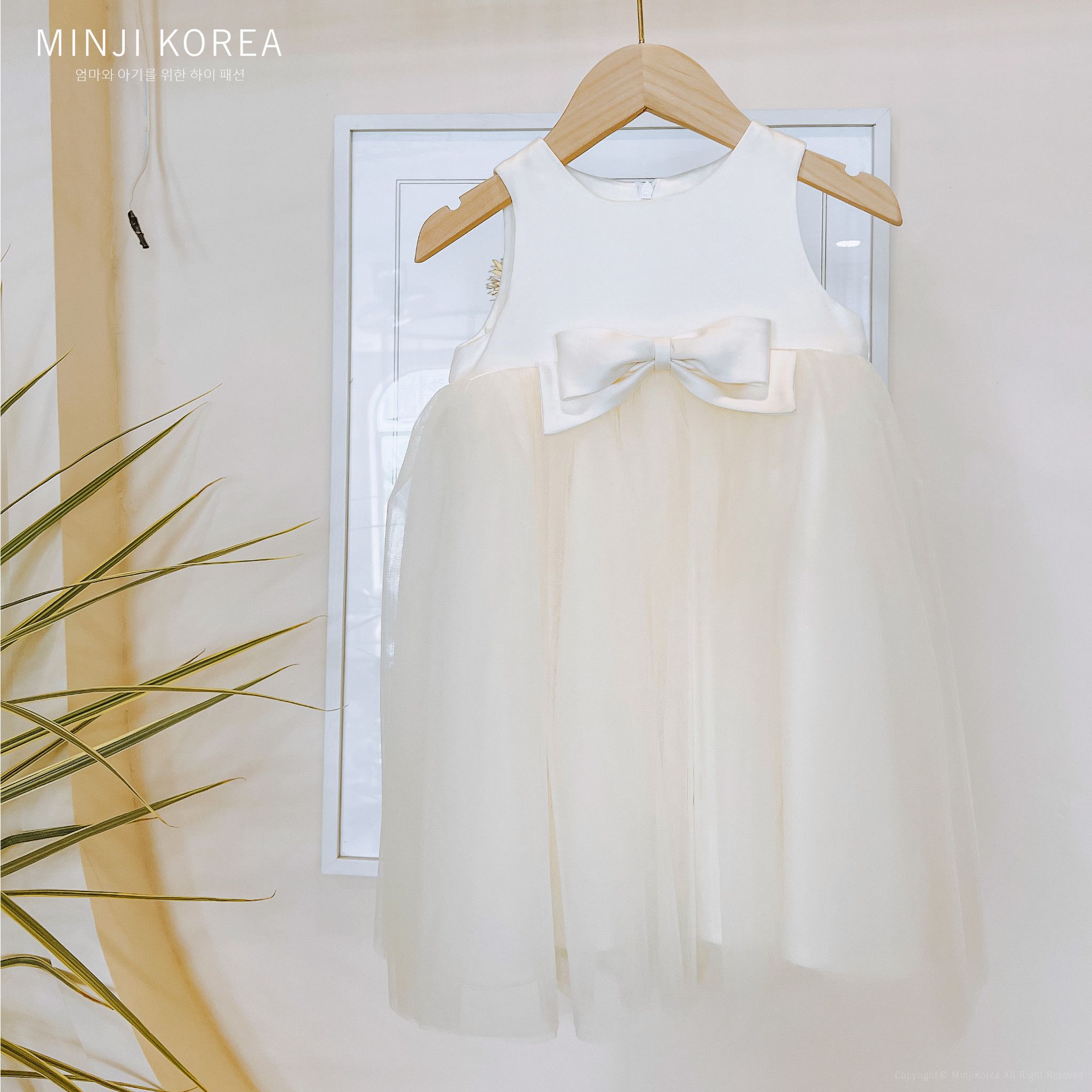  Elenna Dress | Thiết kế không thể thiếu trong tủ đồ của những công chúa nhỏ 