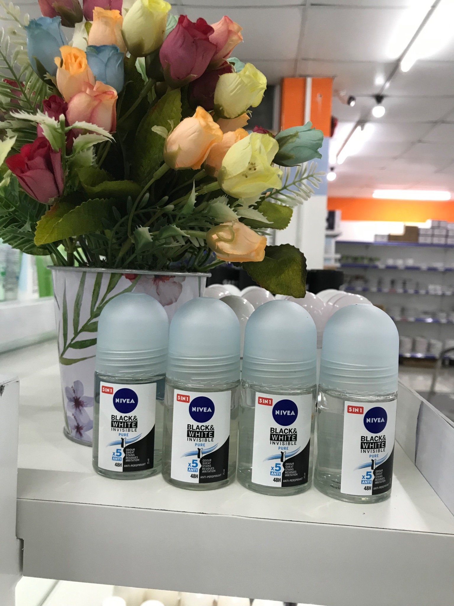  LKM nivea black&white 25ml 