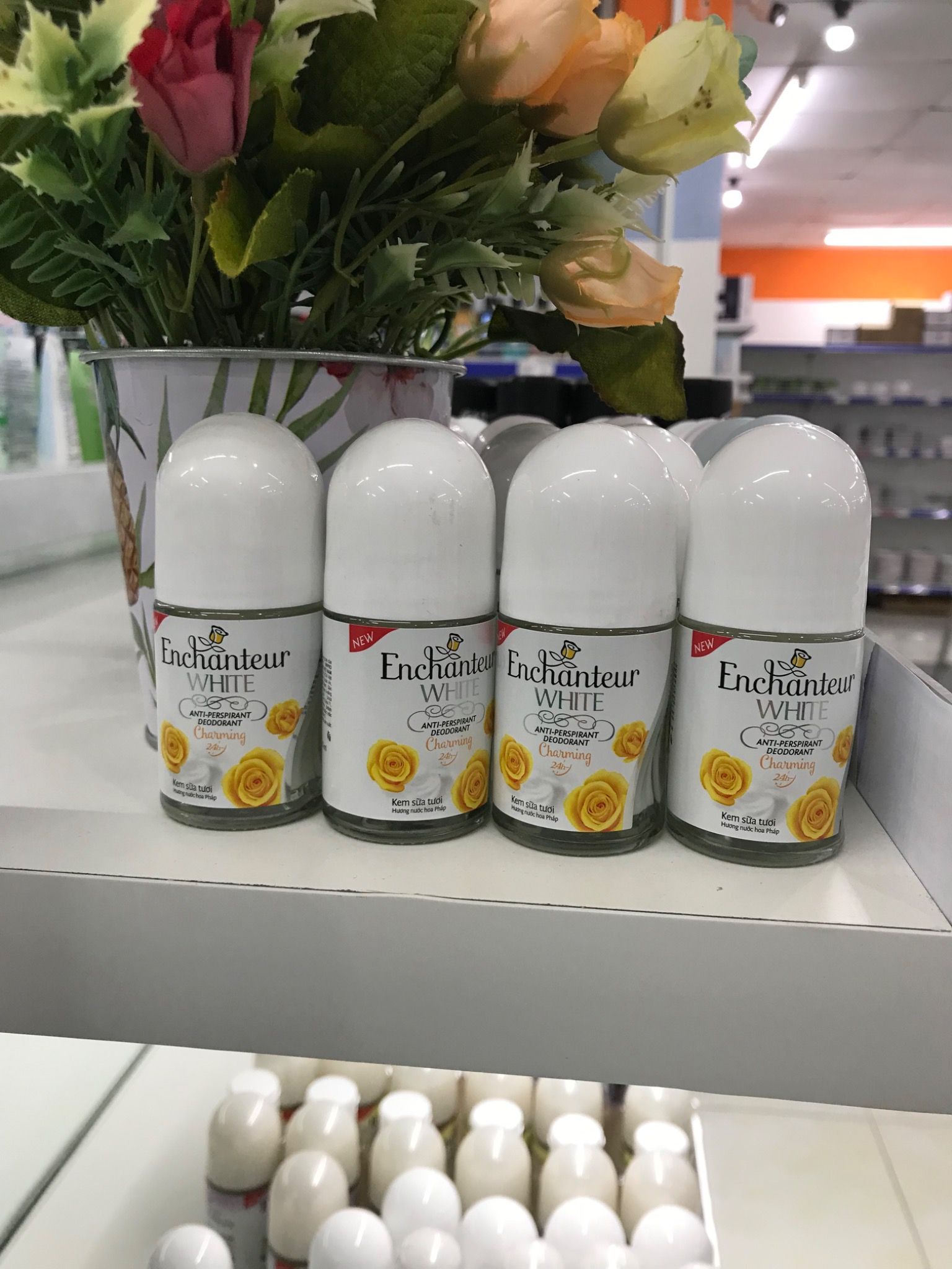  LKM Encheuter trắng da 25ml 