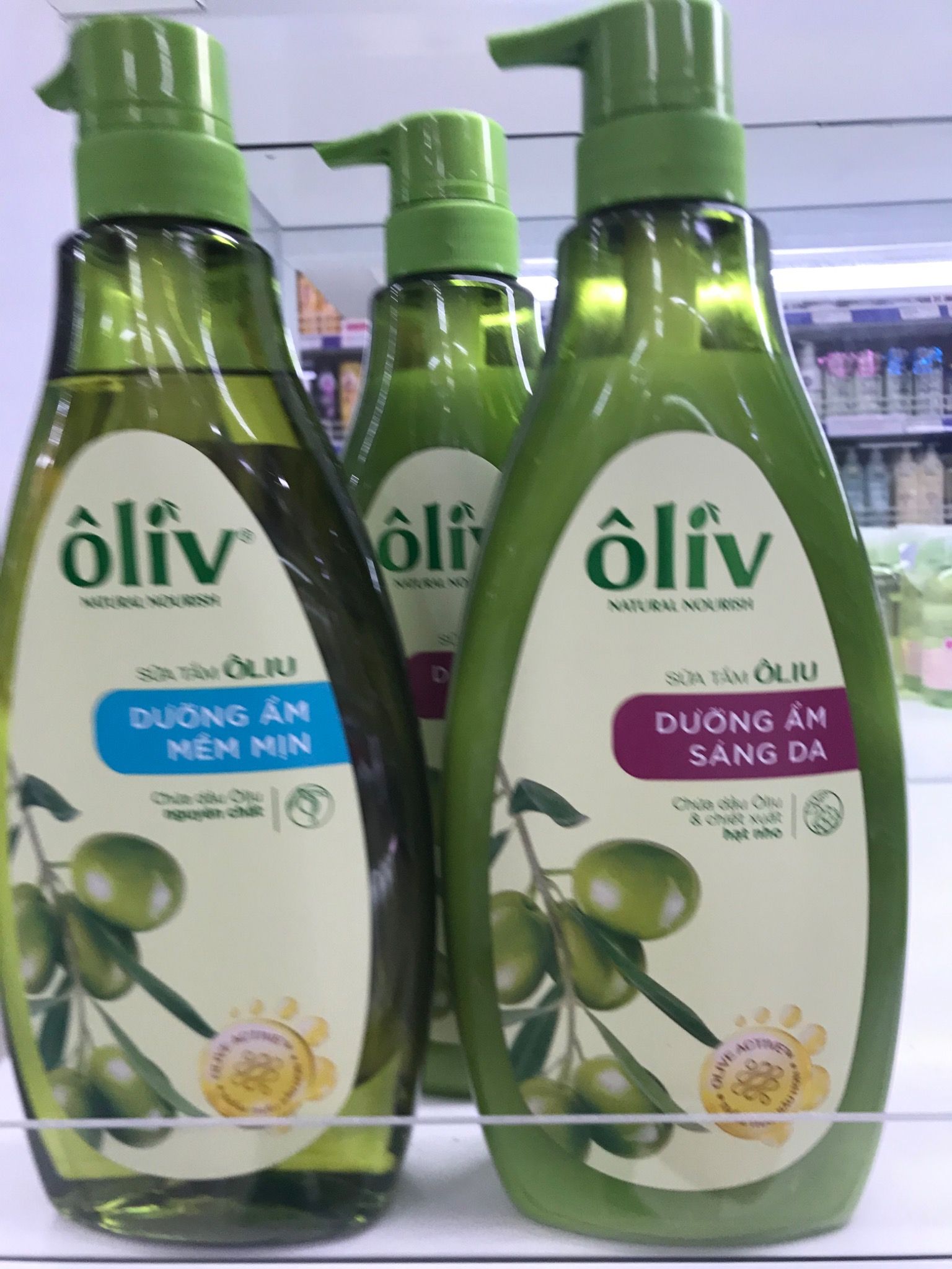  Sữa tắm Oliv 650ml 