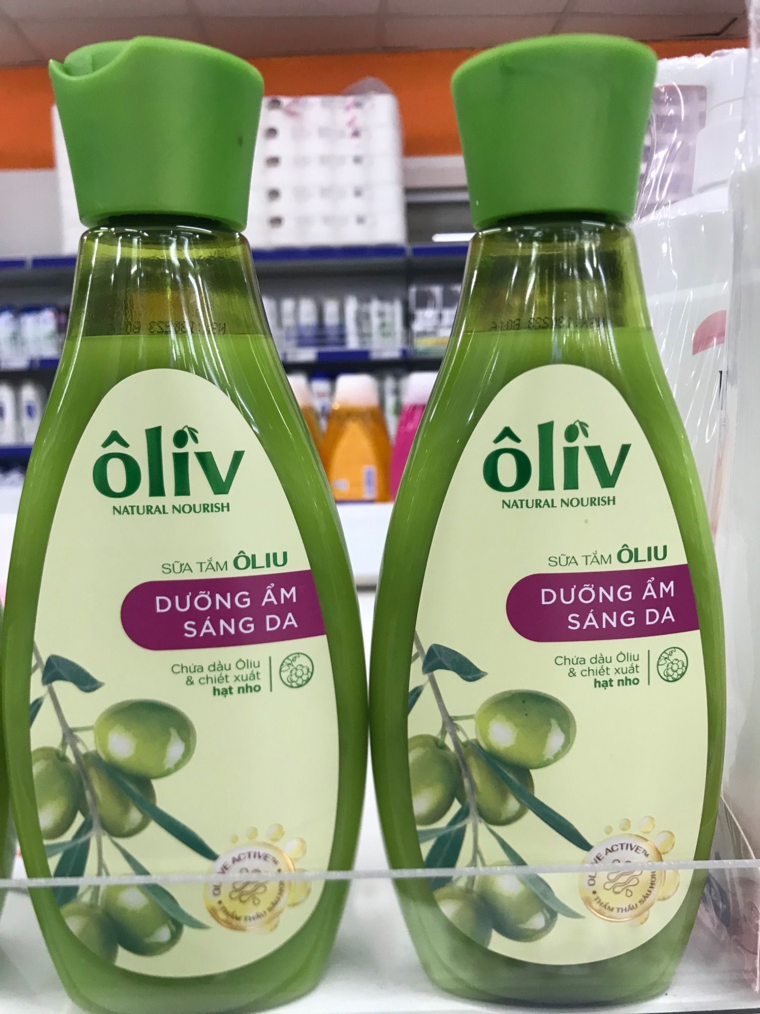  Sữa tắm Oliv 250ml 