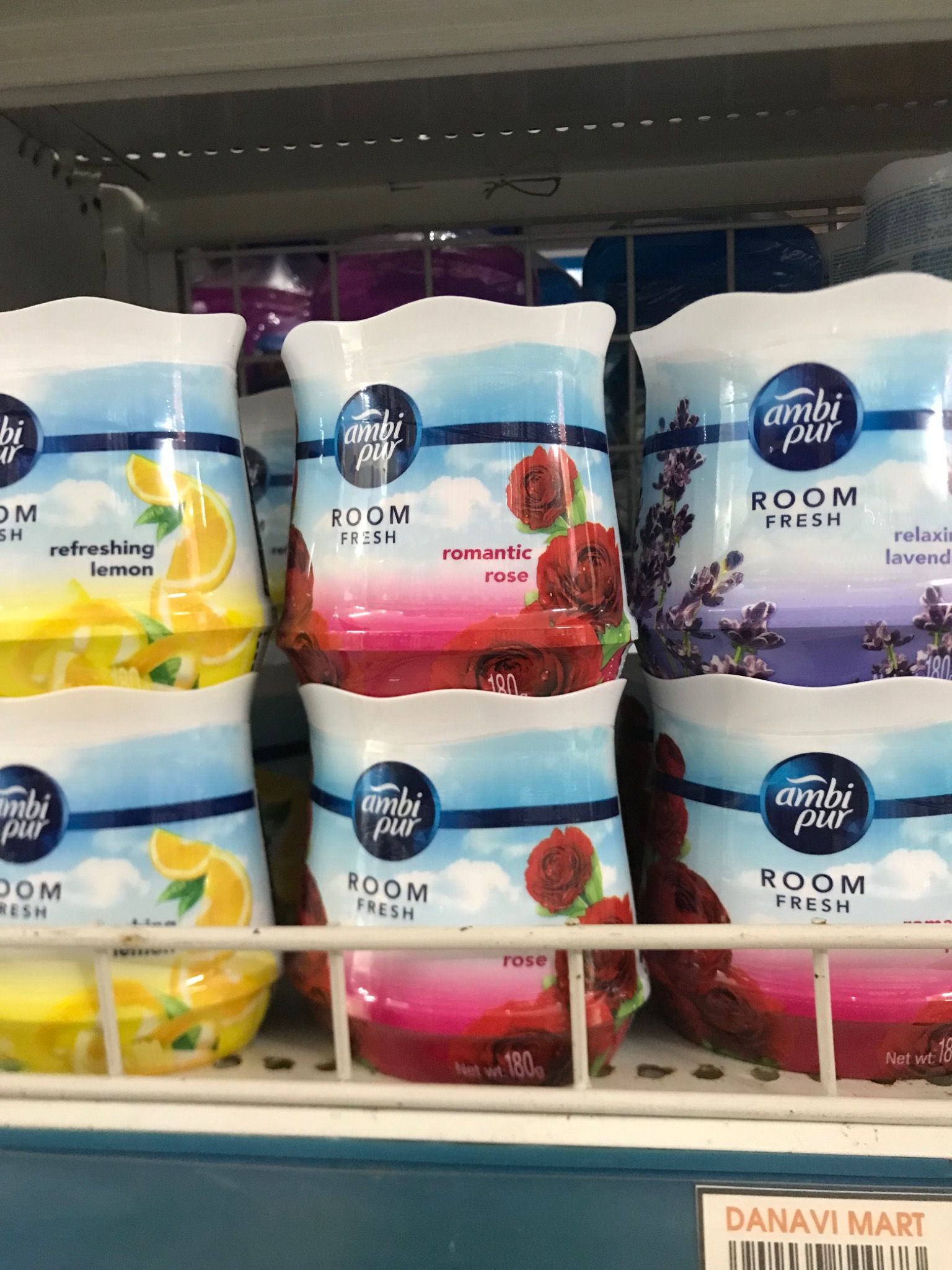  Sáp thơm Ambipur 180g 