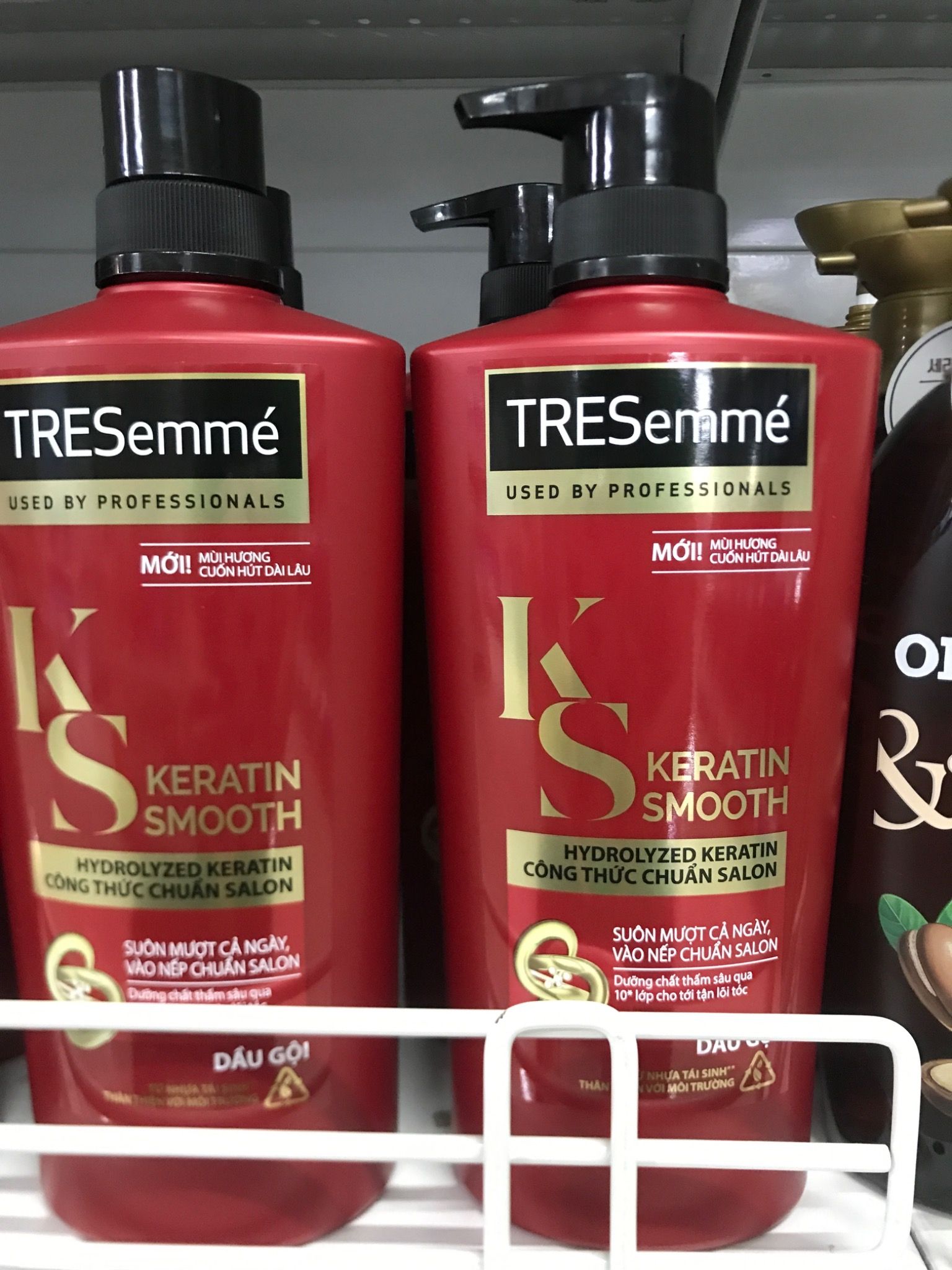  Dầu gội Tresemme 640g 
