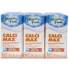  Sữa tiệt trùng meadow fresh canxi- 200ml 