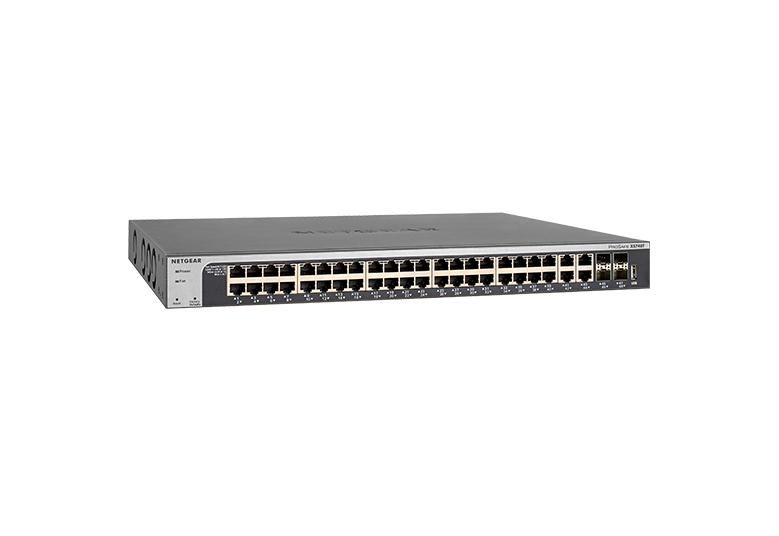 Switch NetGear XS748T