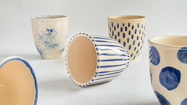 Ly gốm thủ công dung tích 280ml hoạ tiết hiện đại Ythanh