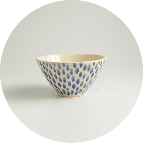  Chén cơm shape V hoạ tiết 