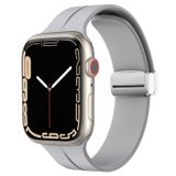  Dây silicon khoá nam châm bạc cho Apple Watch 