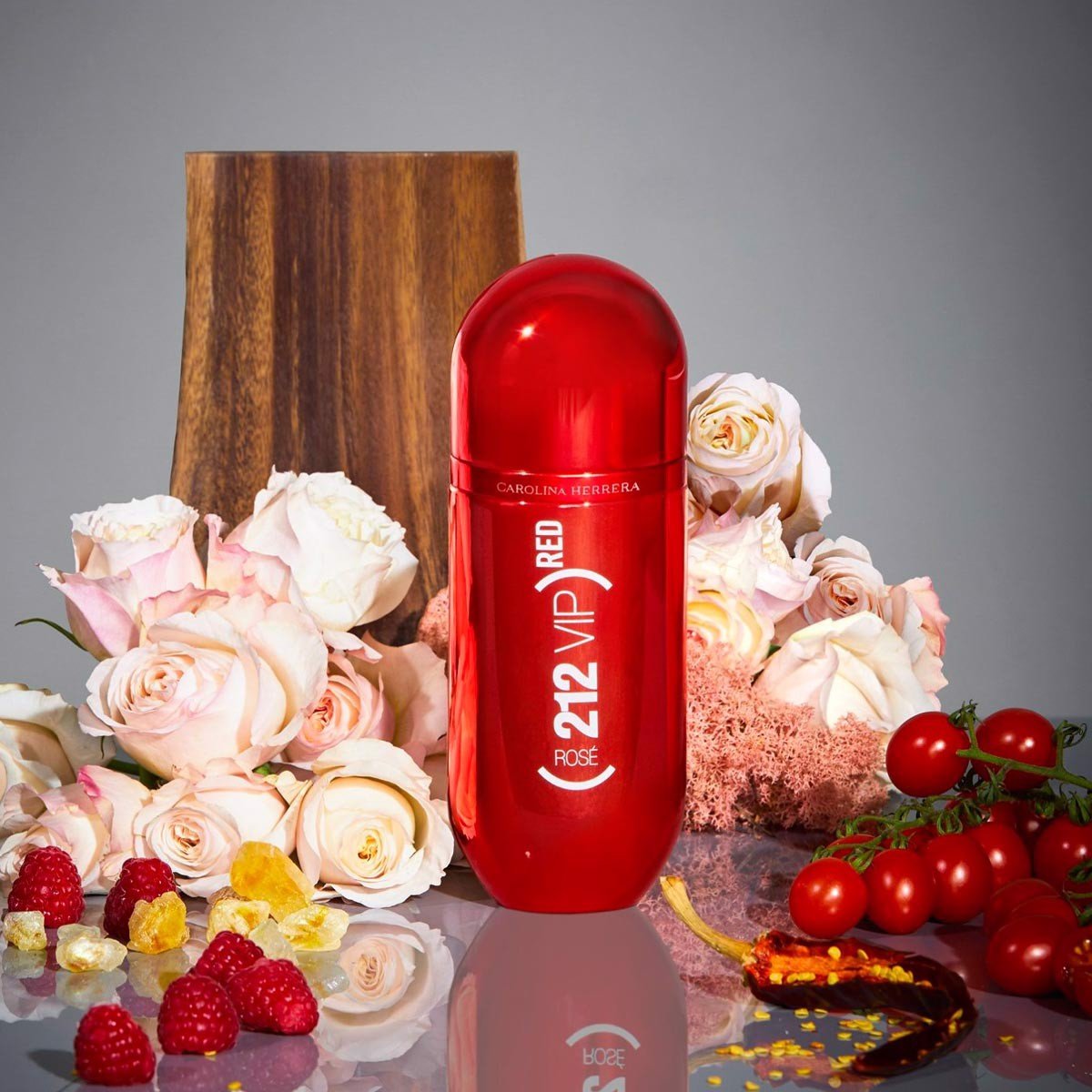 Perfume Carolina Herrera 212 VIP Red EDT - Perfume Carolina Herrera 212 Red EDT