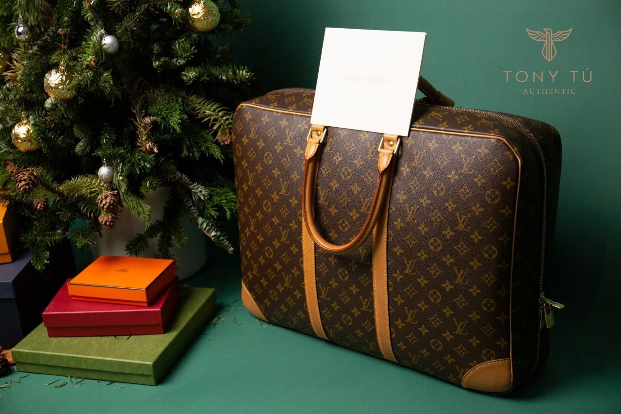 Mens Rolling Luggage Suitcases Duffles Carryons  LOUIS VUITTON 