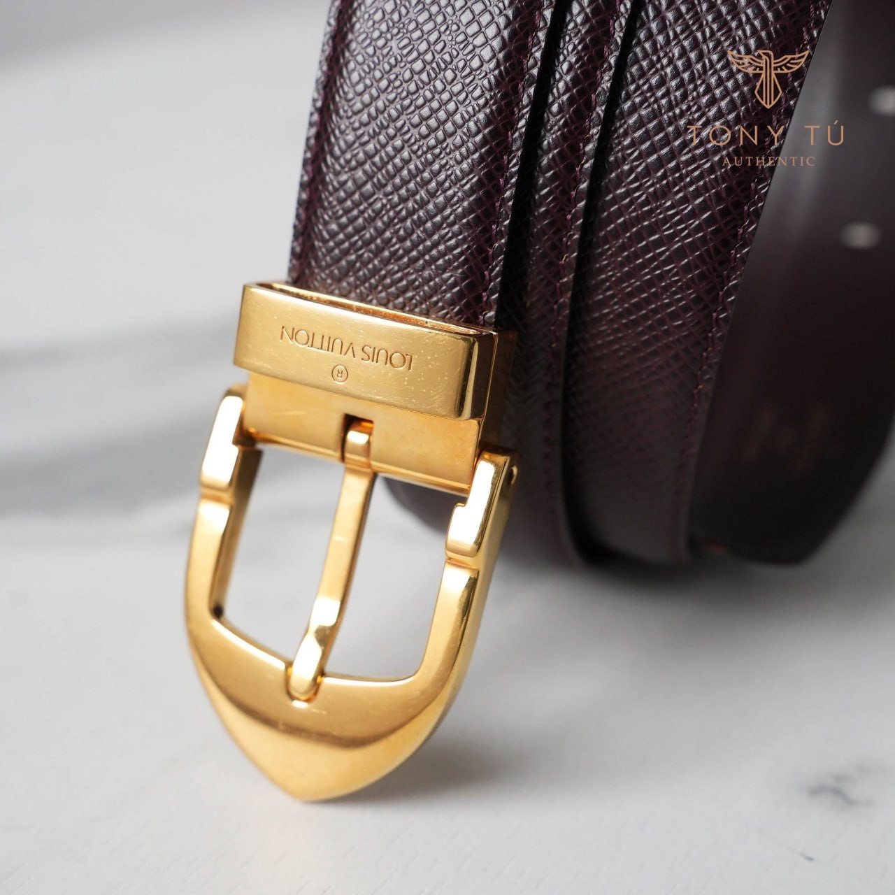 Leather belt Louis Vuitton Black size 90 cm in Leather 23491359 #61 Leather belt Louis Vuitton Black size 90 cm in Leather 23491359