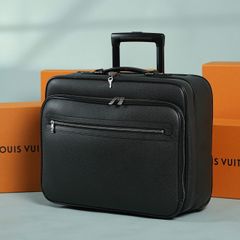 Vali Louis Vuitton Pilot Case Taiga Leather Size 45 - TTA3811