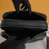 Clutch Louis Vuitton Pavel Taiga Leather (Đen) - TTA3973