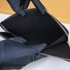 Mini Pouch Louis Vuitton Pochette Epi Leather (Đen)