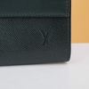 Túi tài liệu Louis Vuitton Taiga Leather (Xanh lá thông)