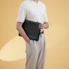 Túi tài liệu Louis Vuitton Taiga Leather (Xanh lá thông)