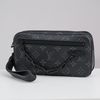 Clutch Louis Vuitton Monogram Eclipse Pochette Volga - TTA4240