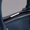 Túi đeo Louis Vuitton Navy Taiga Leather size 36 - TTA3320