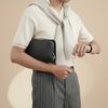 Clutch Louis Vuitton Baikal Black Taiga Leather - TTA4128