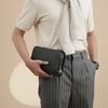Clutch Louis Vuitton Baikal Black Taiga Leather - TTA4128
