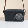 Túi đeo Louis Vuitton Black Volga on Strap size 22 - TTA4270
