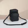Túi đeo chéo Louis Vuitton Damier Graphite Rem