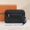 Clutch Louis Vuitton Pavel Noir Taiga - TTA4368