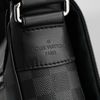 Túi đeo Louis Vuitton District Damier Graphite size 32