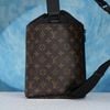 Túi đeo Louis Vuitton Monogram Logo Story Chalk Sling (Limited Edition) size 24