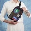 Túi đeo Louis Vuitton Monogram Logo Story Chalk Sling (Limited Edition) size 24