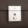 Clutch Louis Vuitton Belaia Taiga size 24 - TTA4583