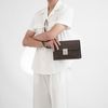 Clutch Louis Vuitton Belaia Taiga size 24 - TTA4583