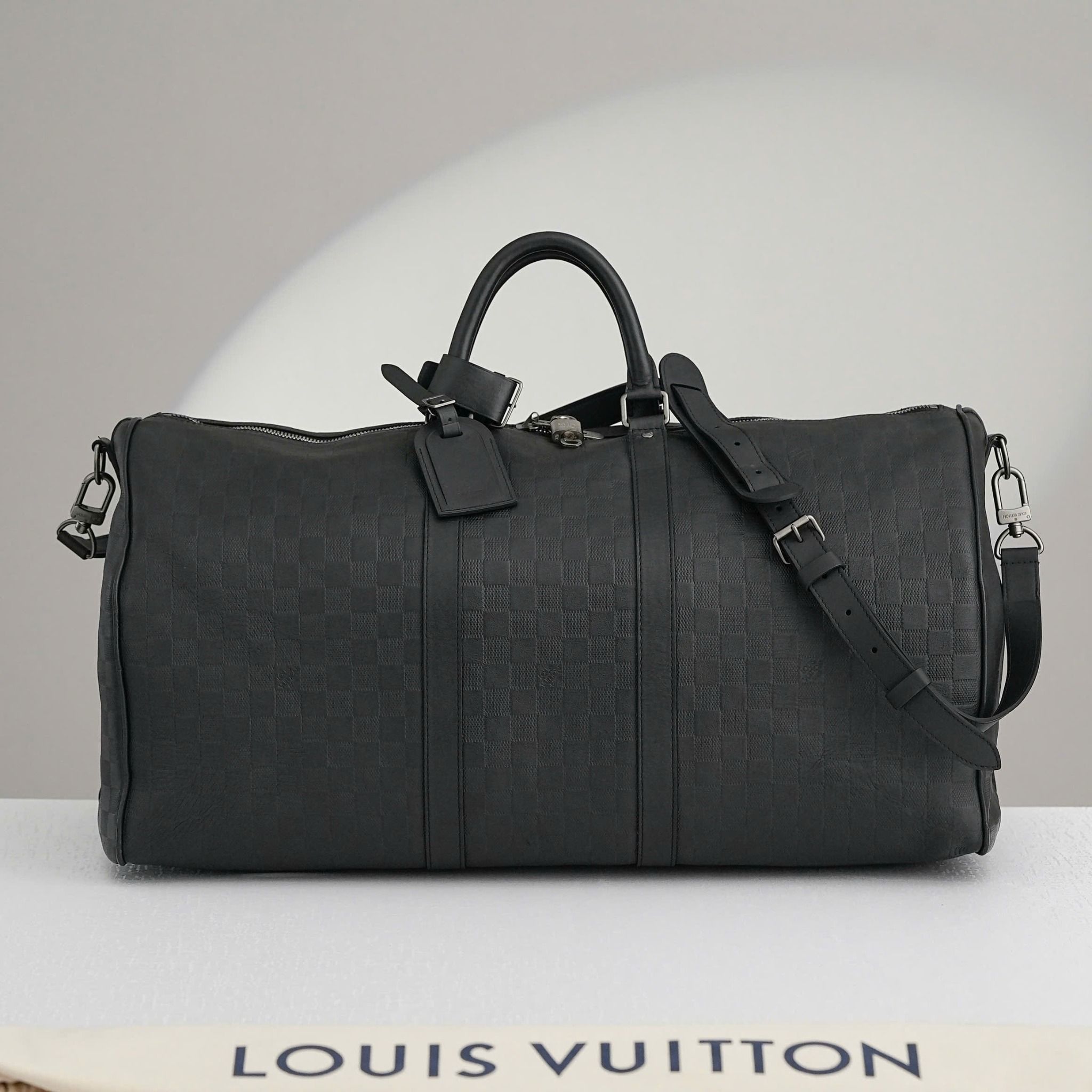 Túi du lịch Louis Vuitton Damier Graphite Keepall Infini Leather