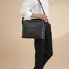 Túi đeo Louis Vuitton Anton Messenger MM Size 36