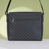 Túi đeo Louis Vuitton Damier Graphite District Messenger size 34 - TTA4728