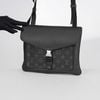 Túi đeo Louis Vuitton Taigarama Eclipse Messenger (Đen)