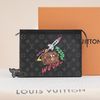 Clutch Louis Vuitton Monogram Eclipse Pochette Voyage Space Age
