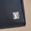 Túi đeo Louis Vuitton Alex Navy Blue Taiga Messenger size 24 - TTA4822