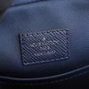 Túi đeo Louis Vuitton Alex Navy Blue Taiga Messenger size 24 - TTA4822