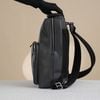 Balo Louis Vuitton Grigori Noir Taiga Size 37
