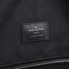 Balo Louis Vuitton Grigori Noir Taiga Size 37