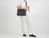 Túi đeo Louis Vuitton Damier Infini Discovery size 37