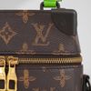 Túi đeo Louis Vuitton Vertical Box Trunk No. 7 Monogram Ebène size 21