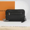Clutch Louis Vuitton Pochette Pavel Noir Taiga (Đen) - TTA5216